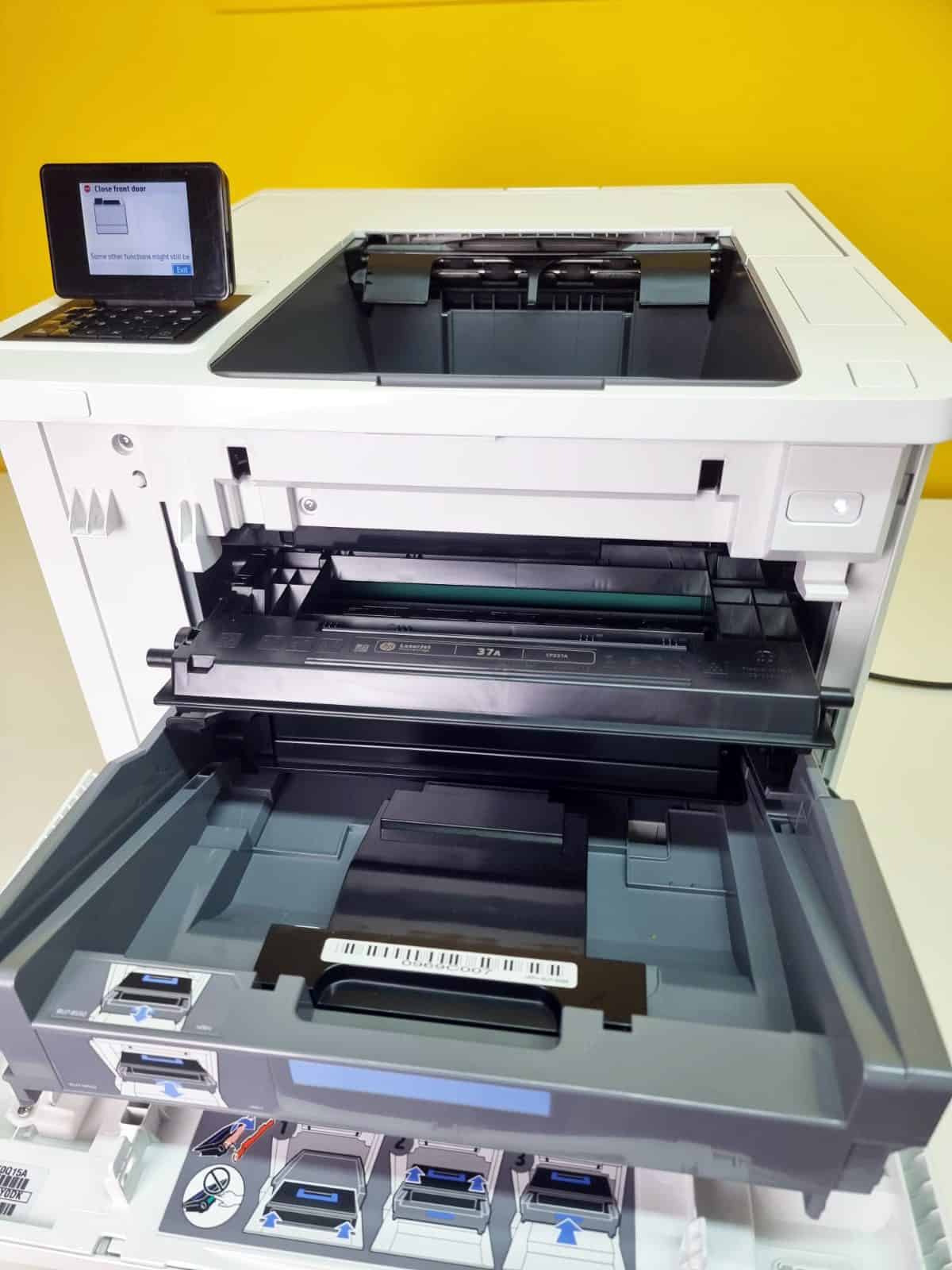 HP LaserJet M607dn HP LaserJet M607dn